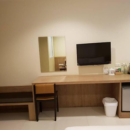 Omg Hotel Khon Kaen Exteriör bild