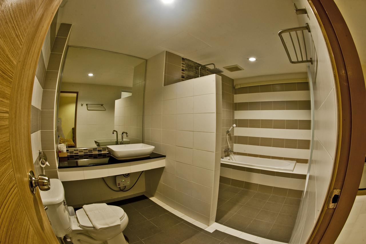 Omg Hotel Khon Kaen Exteriör bild