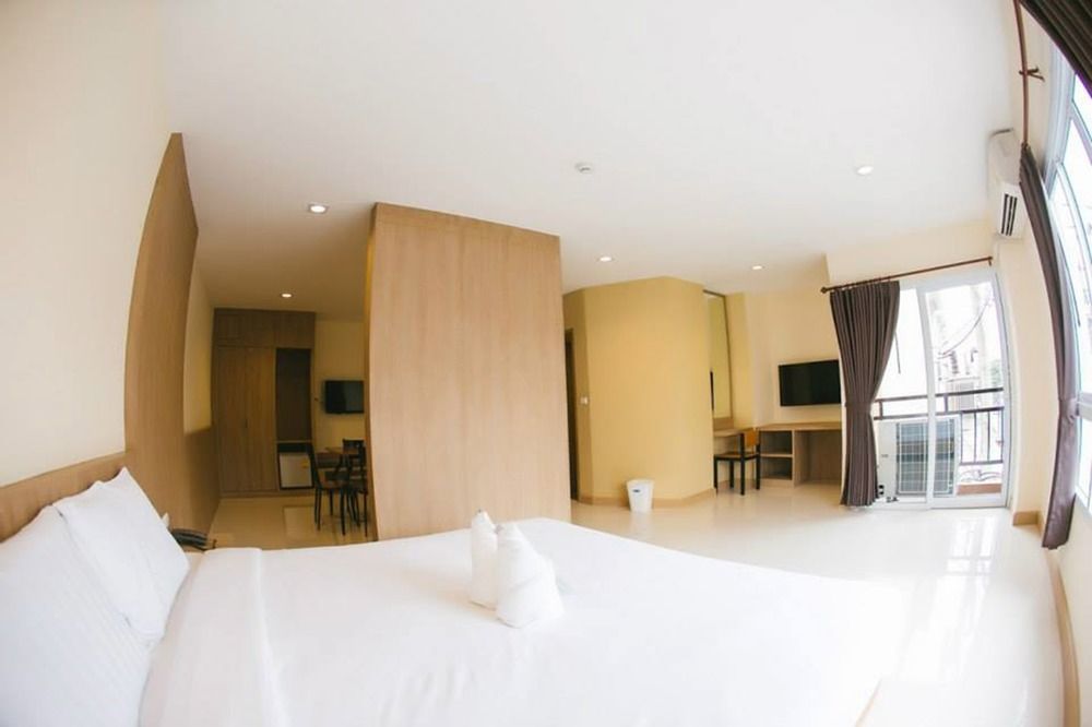 Omg Hotel Khon Kaen Exteriör bild