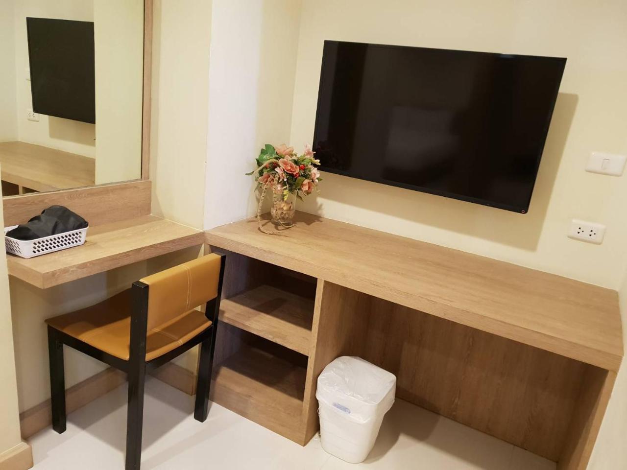 Omg Hotel Khon Kaen Exteriör bild