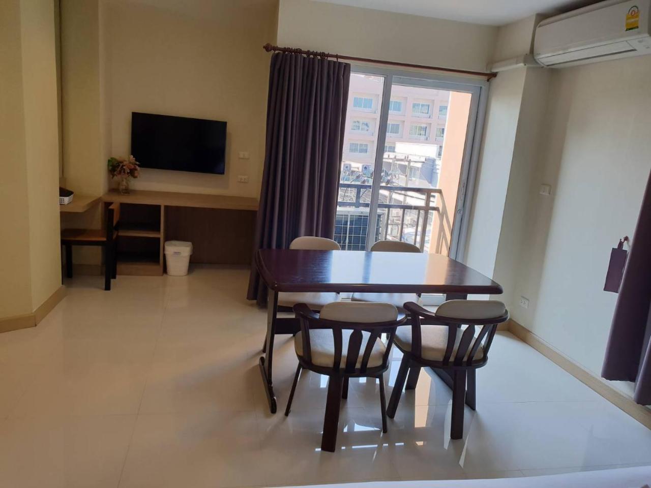 Omg Hotel Khon Kaen Exteriör bild