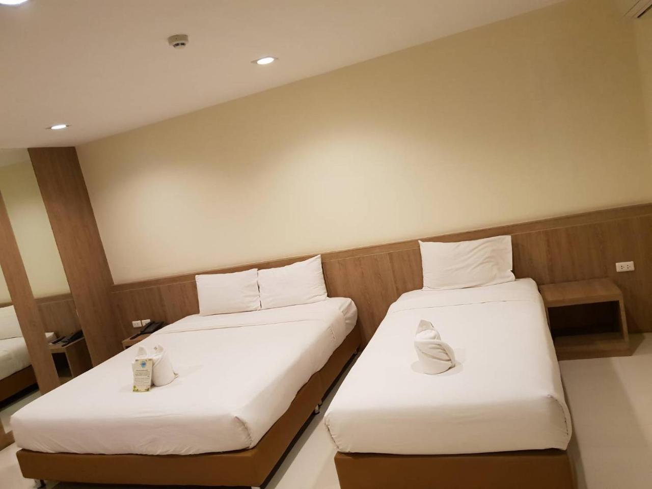 Omg Hotel Khon Kaen Exteriör bild